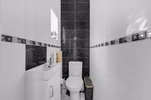 Photo 17- click for photo gallery